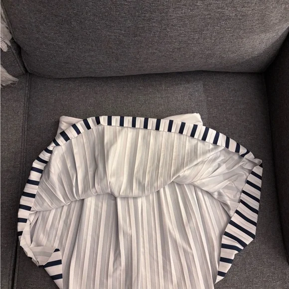 Vineyard Vines Pleated Athletic Skirt - Picture 4 of 4